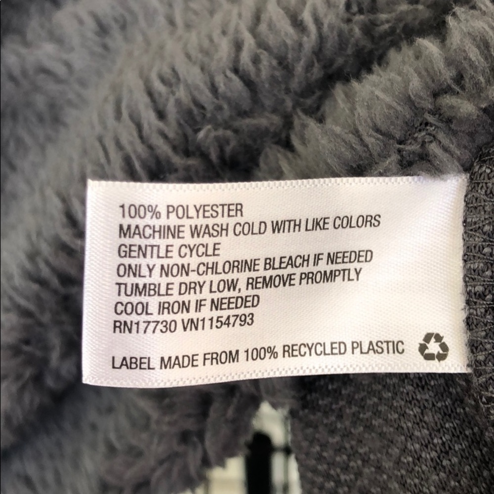 NWT- Mossimo Supply Co Soft & Fuzzy Sweater - Picture 5 of 6